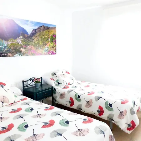 2 Bedrooms With Sea View And Furnished Terrace At 4 Km Away From The